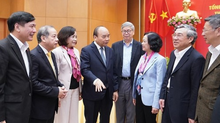 Thủ tướng Nguyễn Xuân Phúc: P’too pa choom đhanuôr năc la lua lưch loom, êêh rau xa nay k’dua xay bhrợ