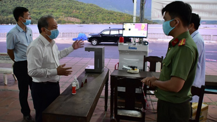 Thừa Thiên Huế k’đươi 40 bác sĩ lâng điều dưỡng chô ooy Đà Nẵng zooi zúp zêl pr’lúh Covid-19