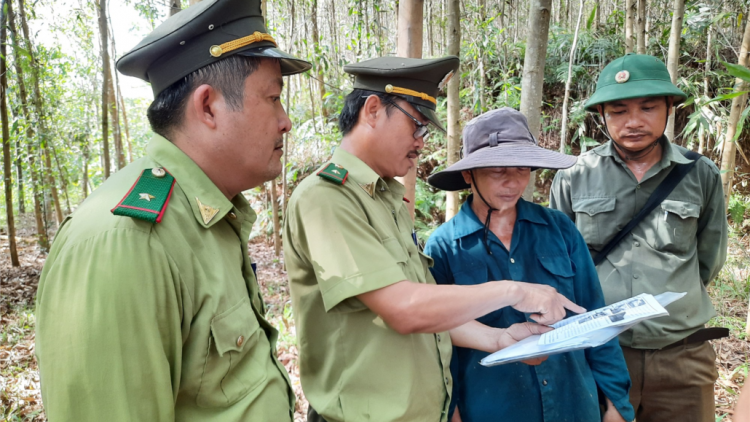 Tiên Phước t’bhlâng bhrợ têng bh’rợ zâl cha groong rooh crâng
