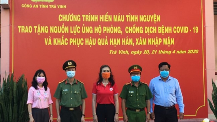 Trà Vinh: K’noọ 7,8 tỷ đồng zooi đoọng Quỹ zêl lâng cha groong pr’luh Covid-19 lâng p’răng xơơt