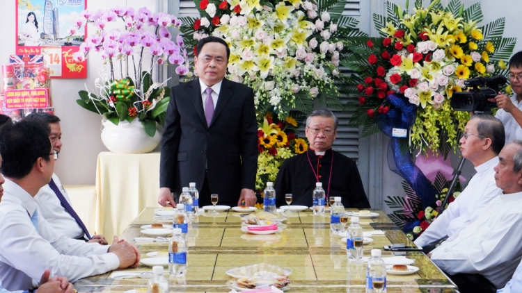 Thư hơnh déh giáng sinh c’moo 2020