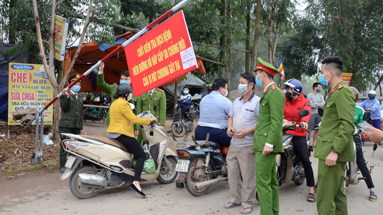 Chr’val Sơn Lôi, chr’hoong Bình Xuyên doọ dzợ ta đoọng ăt la lay đoọng zâl cha groong pr’luh Covid-19