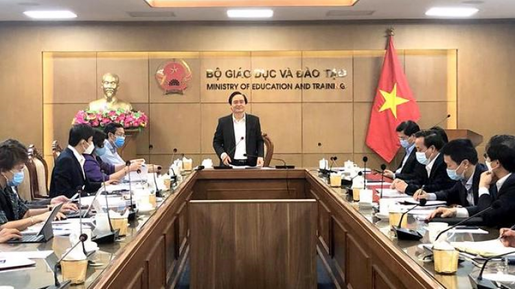 49 tỉnh, thành phố đoọng học sinh đhêy học coh lớp