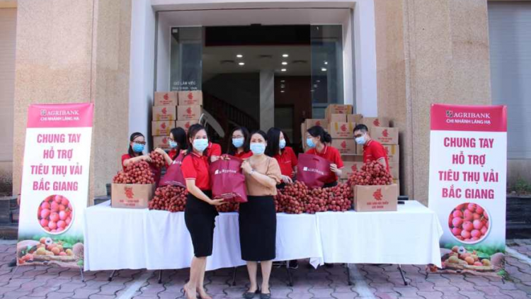 Agribank chr’va cr’noọ xa nay đoàn kết, zâl cha groong pr’luh Covid-19