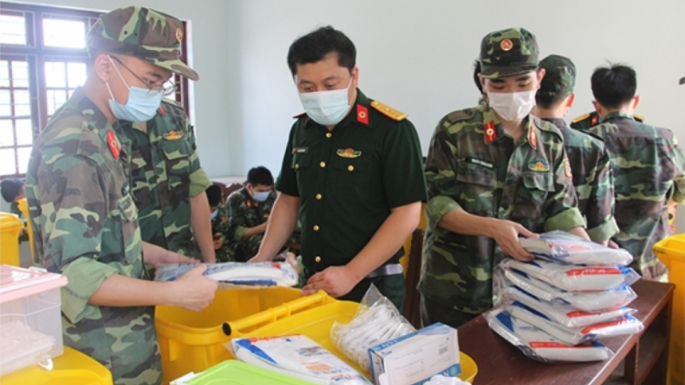 Bộ trưởng Bộ Quốc phòng hơnh déh 70 tập thể, cha nặc manứih đắh zêl cha groong pr’lúh Covid-19