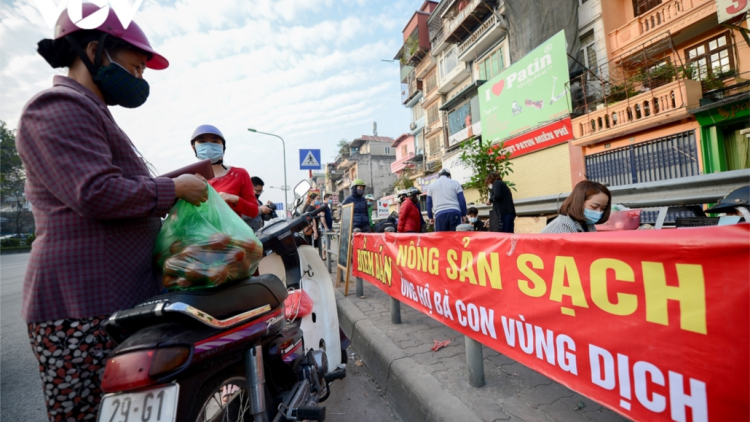 Chính phủ ta đang moon đơơh hân vêy bh’rợ bhrợ t’vaih râu liêm buôn coh bh’rợ đơơng âng, xuất nhập khẩu hàng hoá đhị pazêng vel đong vêy pr’luh cr’ăy Covid-19