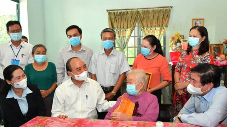 Chủ tịch k’tiêc k’ruung Quyết định ooy bh’rợ đoọng pr’hêl đha lum bêl hay tươc 74 c’moo t’ngay Thương binh- Liệt sỹ