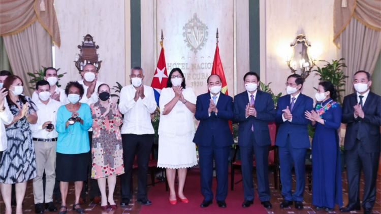 Chủ tịch k’tiêc k’ruung: Việt Nam ta luôn lươt đh’rưah lâng Cuba đhi noo