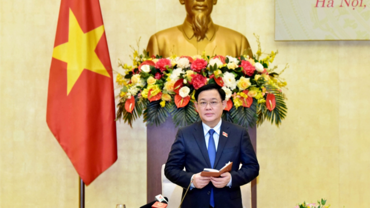 Chủ tịch Quốc hội k’đhơợng bhrợ g’lúh prá xay ta moóh chuyên gia đắh kinh tế-xã hội