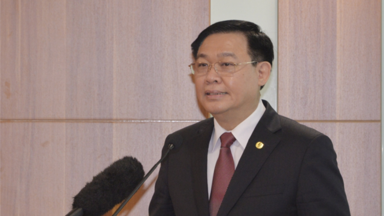 Chủ tịch Quốc hội Vương Đình Huệ pâh Hội nghị xay truih Nghị quyết âng Quốc hội ooy bh’rợ bầu Tổng Kiểm toán Nhà nước