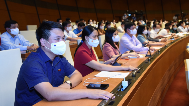 Pr’họp g’luh tr’nơợp Quốc hội khóa 15  nắc ta bhrợ đâh lâh 3 t’ngay