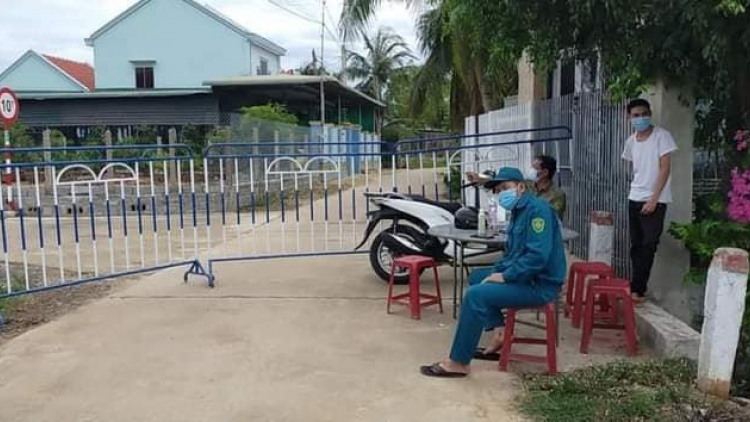 Khánh Hòa bhrợ têng cơnh xa nay Chỉ thị 16 đhị 3 chr’hoong, thị xã, thành phố