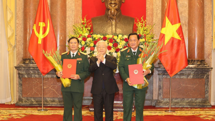 Pa dzooc quân hàm Thượng tướng đoọng ha 2 Thứ trưởng Bộ Quốc Phòng