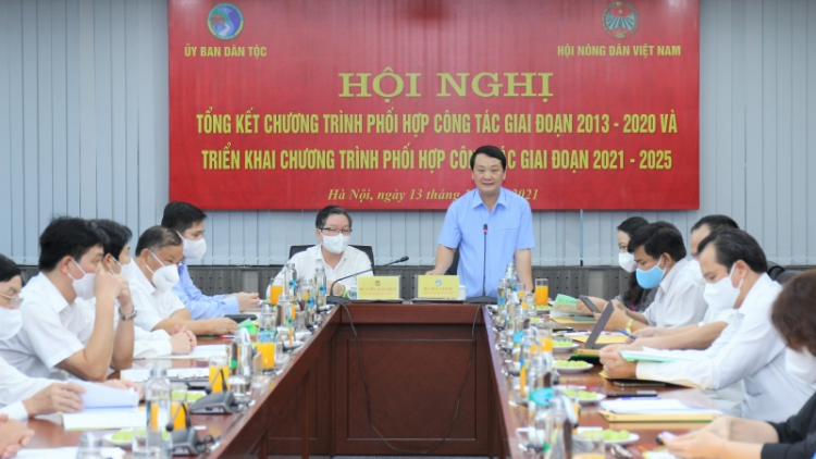 Zooi đoọng đha nuôr apêê acoon coh pa dưr tr’mông tr’meh, ha dưr pr’ăt tr’mông