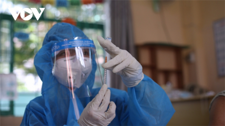 TP.HCM tợơp têm vaccine đoọng ha lâh 1.800 p’niên