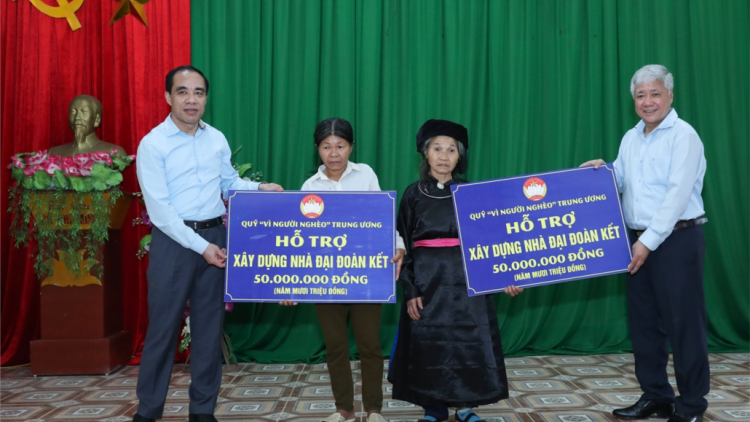 Mặt trận Tổ quốc Việt Nam: K’rong lâh 2.570 tỷ đồng chroi k’rong ooy Quỹ ‘Tu ma nuyh đha rựt”
