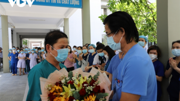 Đà Nẵng đoọng p’xoọng 50 y, bác sĩ  mọot ooy thành phố Hồ Chí Minh zooi zêl pr’luh