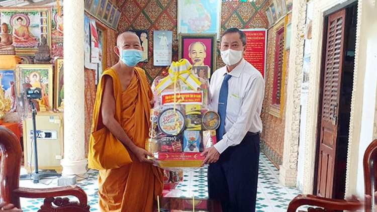 Đhanuôr Khmer đương hơnh deh Sen Dolta têêm ngăn bhui har coh râu k’er da dêr âng bhươl cr’noon