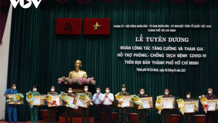 TP.HCM chăp hơnh apêê c’bhuh pa bhrợ ting pâh zooi zêl lâng cha groong pr’luh Covid-19