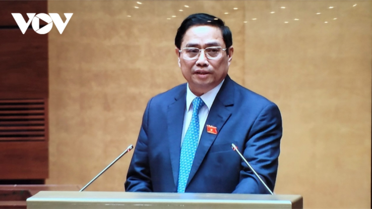 Thủ tướng  t’ơơi t’mooh đhị Quốc hội