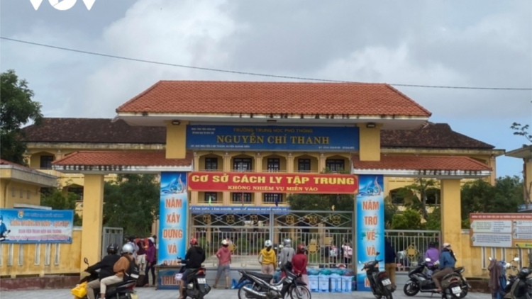 Thừa Thiên Huế: Pazêng học sinh thành phố Huế năc xăl học trực tuyến đoọng zâl pr’luh