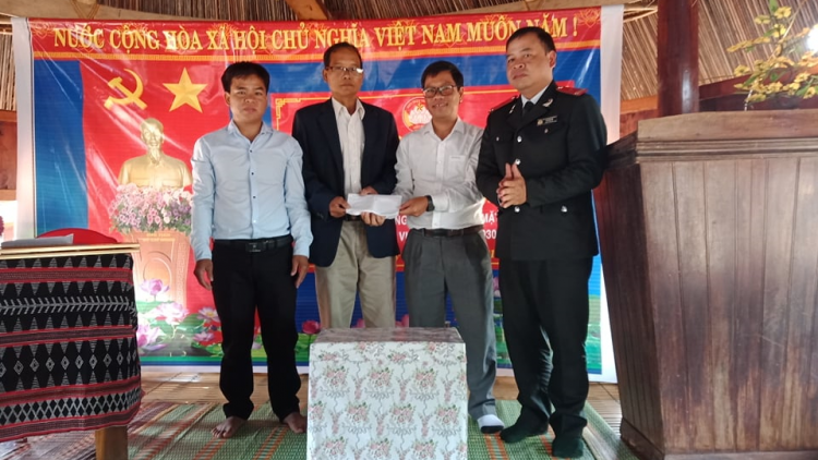 T’ngay bhiệc bhan Đại đoàn kết pazêng đhanuôr coh zr’lụ đhanuôr acoon coh Quảng Nam