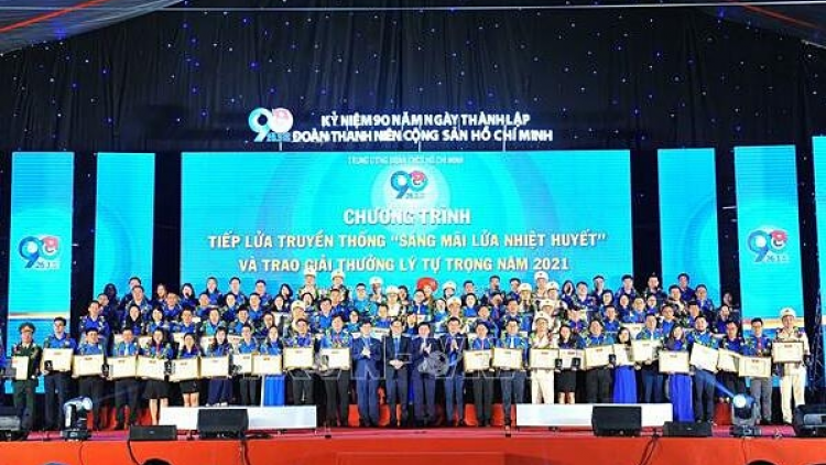 Bh’rợ pa dưr xa nay bh’rợ ga măc chr’năp ty đanh: Tr’clá tr’ang loom t’bhlâng lâng cher đoọng ch’ner Lý Tự Trọng c’moo 2020