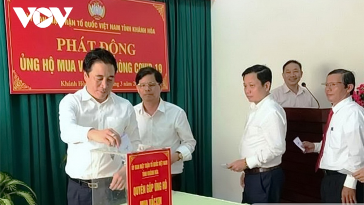 Khánh Hòa: Đương đơp lâh 6,3 tỷ đồng zooi câl văc xin cha groong Covid-19