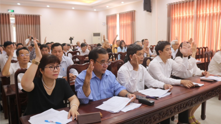 Thừa Thiên Huế: 3 cha năc zươc luh ting pâh đại biểu Quốc hội khóa XV