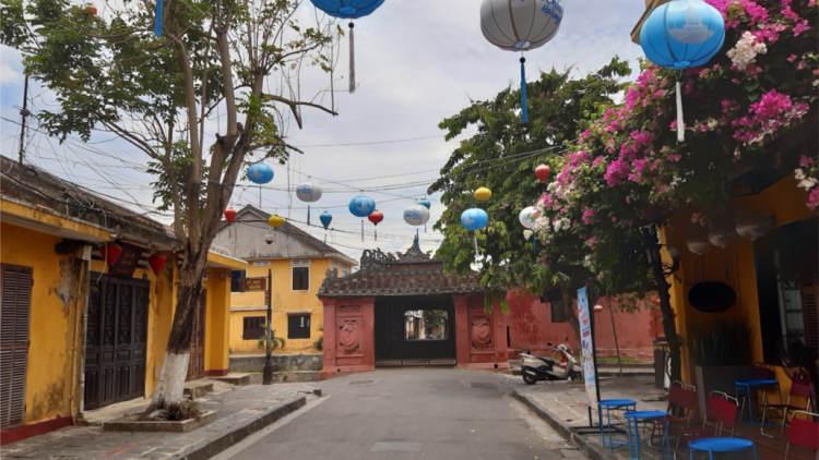 Quảng Nam: Bhrợ t’vaih Bảo tàng chuyên đề “ Acoon c’lâng đha hum, z’nươu,  bh’nơơn Hội An”