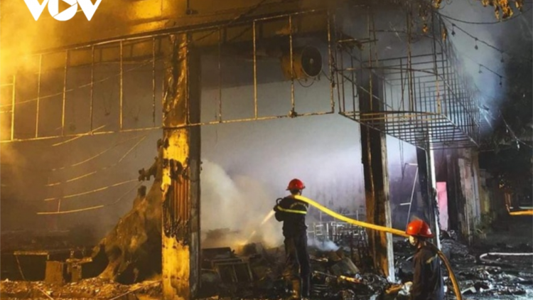 Nghệ An: Rooh đong 3 tầng 6 cha năc căh ma mông