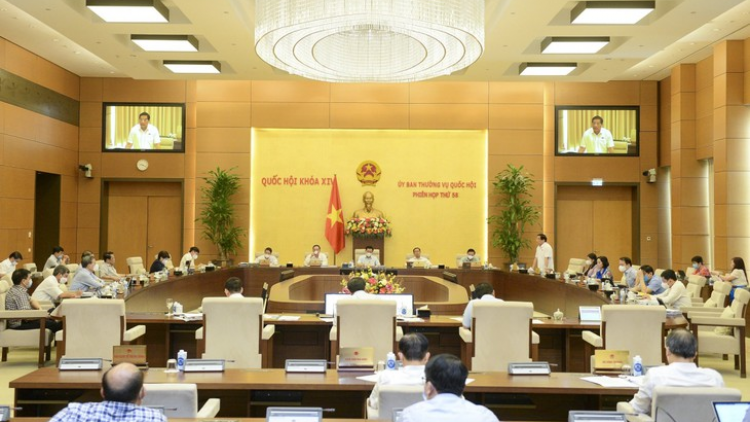Uỷ ban TVQH mr’cơnh cr’noọ xa nay đơc đoọng 30 r’bhâu tỷ đồng ha xa nay bh’rợ bhươl cr’noon t’mêê