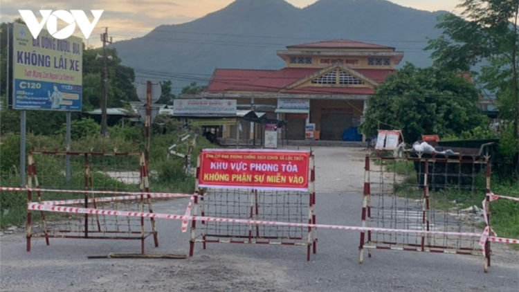 Thừa Thiên Huế: Đọong ặt pa tuông cơnh lâng chr’val Lộc Thuỷ, chr’hoong Phú Lộc