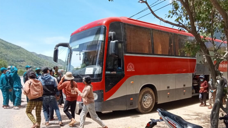 K’noọ 300 cha năc ma nưih H’rê bơơn Khánh Hòa zooi đoọng xe rach chô ooy vel đong