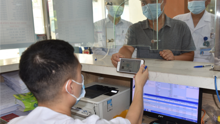 Zập c’moo Quỹ BHYT pay đoọng lâh 100 r’bhầu tỷ đồng đoọng ha bh’rợ khám pa dưah ca ay