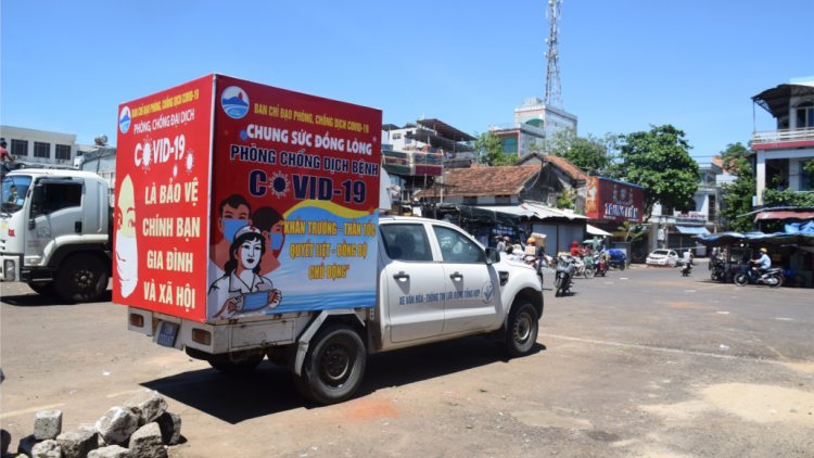Phú Yên: Bhrợ pa đơơh t’nôm zooi manuyh crêê lum zr’năh k’đhap tu pr’luh cr’ăy Covid-19