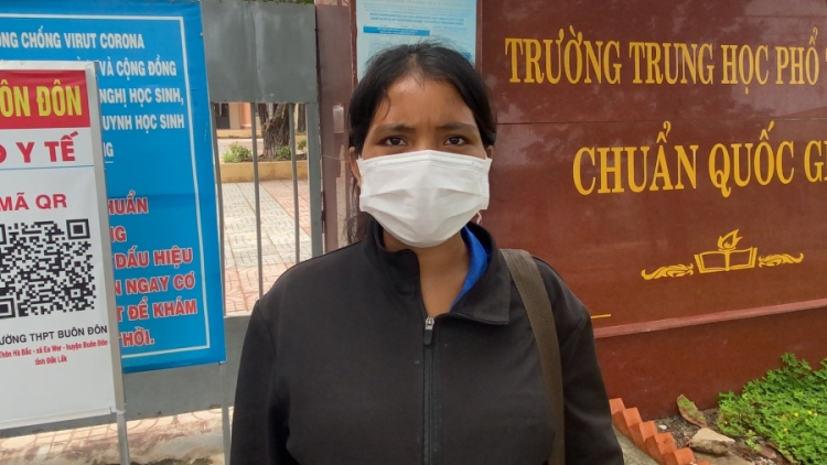Ma nưih ca căn M’nông lươt thi tốt nghiệp cơnh lâng cr’noọ cr’niêng bhrợ cô giáo