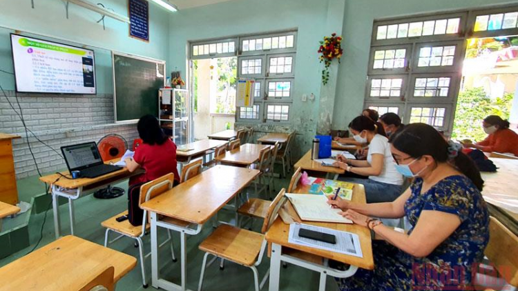 Kon Tum: Ra văng đoọng ha t’ngay khải giảng c’moo học t’mêê coh zr’lụ đhanuôr acoon coh