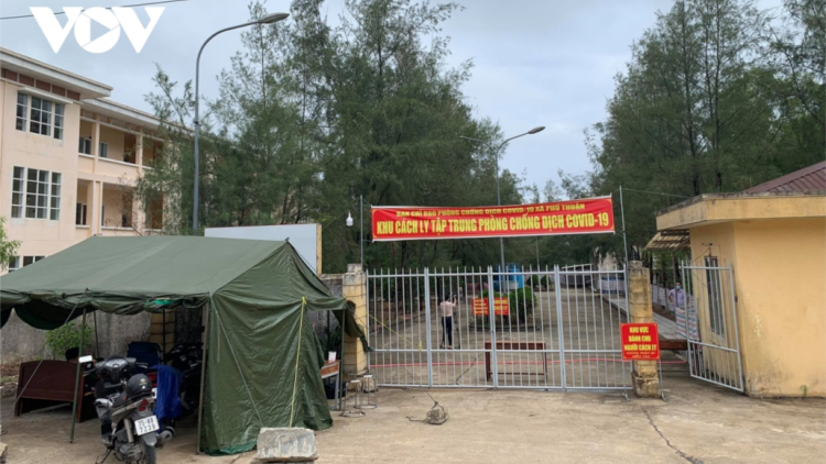 Thừa Thiên Huế: T’bhlâng lêy cha mêết đhanuôr xang pa tuông pazưm, cha groong đhr’năng trơơi boọ pr’lúh cóh đhanuôr