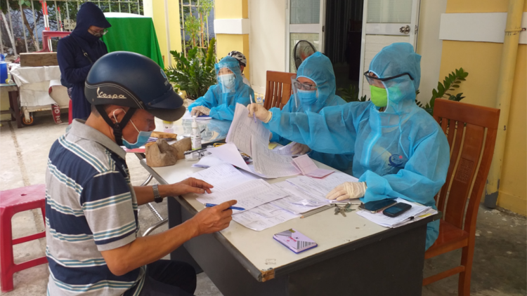 Đà Nẵng đơơh hân đoọng zên ha manuyh lum pr’ăt tr’mông zr’năh k’đhap tu pr’luh cr’ăy Covid-19