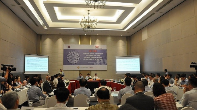 Việt Nam t’bhlâng bhrợ têng cha, chấc lêy pr’đươi vắc xin Cocid-19, têêm ngăn quyền đươi dua vắc xin liêm ma mơ đoọng ha zâp ngai