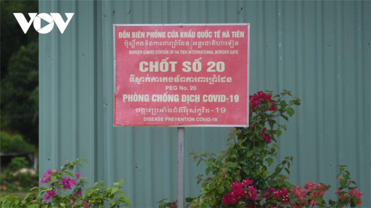 Đợ manuyh zư lêy râu têêm ngăn coh zr’lụ c’noong k’tiêc