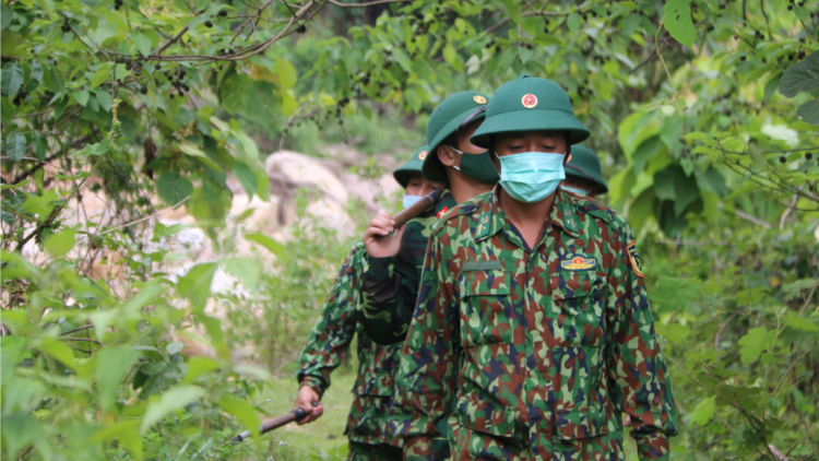 Zêl, cha groong pr’luh  Covid-19 coh ca noong k’tiếc Quảng Nam