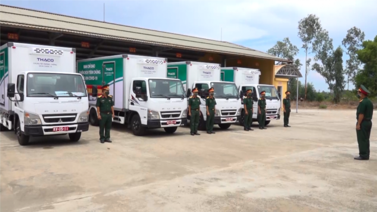 Quân khu 5 âng đơơng vắc xin tước zâp tỉnh miền Trung-Tây Nguyên