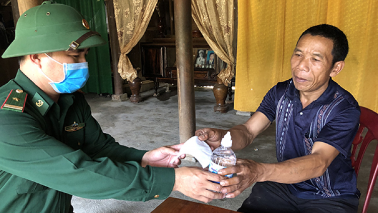 Quảng Bình pa dưr cr’noọ bh’rợ zâl cha groong pr’luh cr’ăy Covid-19 đoọng ha đhanuôr acoon coh đhị zr’lụ c’noong k’tiêc