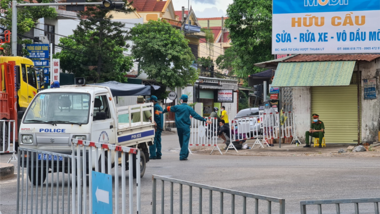 Quảng Bình: pa xoọng 2 chr’hoong đoọng ặt pa tuông coh prang đhanuôr