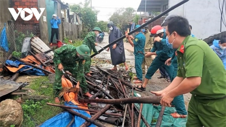 Quảng Ngãi: K’ha riêng cán bộ, chiến sĩ zooi đhanuôr pa liêm đong ặt tu đhí a muốt bhrợ tân jâh