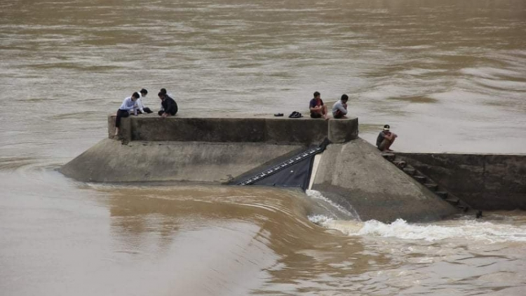 Quảng Trị: 1 cha năc bil căh âi bơơn lêy, 7 cha năc crêê k’đoong đhị m’pâng zr’lụ đac hooi hor