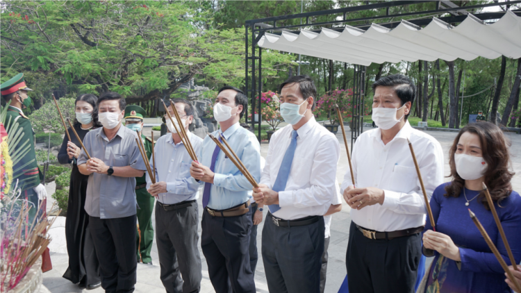 Quảng Trị: Bấc bh’rợ hay tước 74 c’moo t’ngay Thương binh liệt sĩ (27/7)
