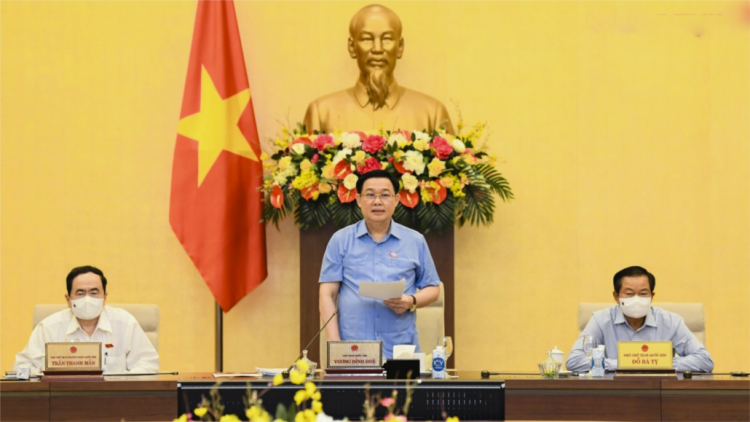Quốc hội: Zêl ta uông ta ruông p’têêt lâng  xơợng bhrợ c’bơơch